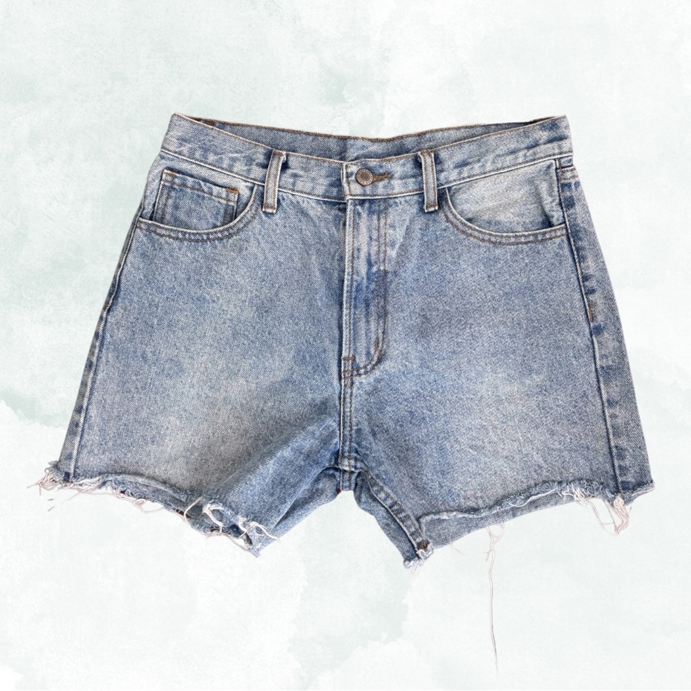 Brandy Melville / John Galt size medium mid rise denim short